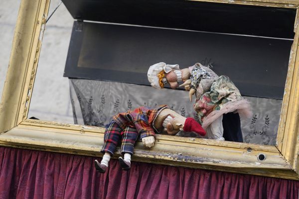 Punch & Judy Coverversion